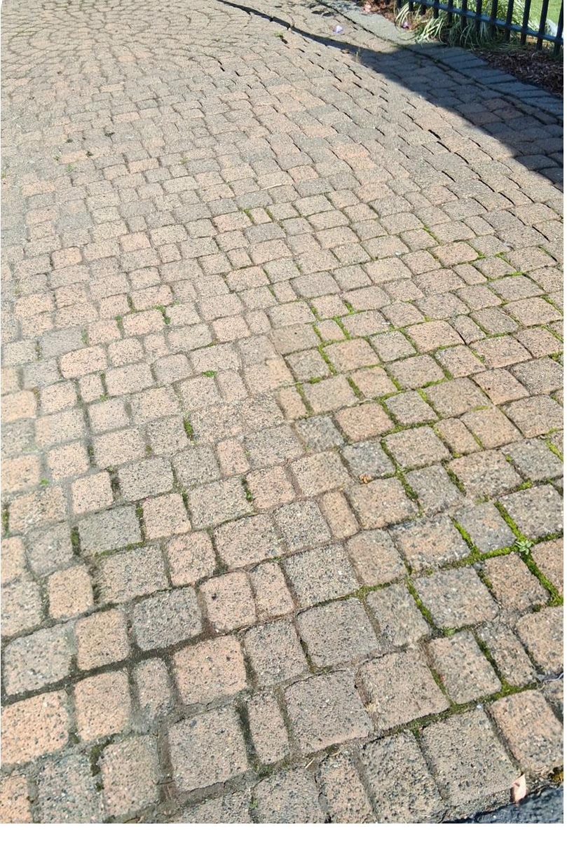 Cobblestone patio surface